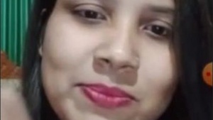 Beautiful Married Girl Showing