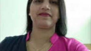 Desi teacher Reena Bhabhi fucking clips merged into one file