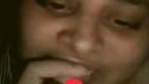 Cheating Telugu Bhabhi showing her big tits for lover new clip