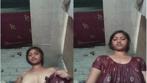 Desi Girls Sensual Clothes Swap