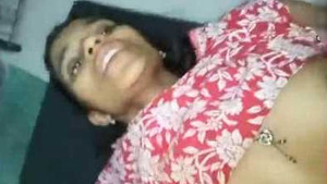 Desi girl gets down and dirty in steamy sex video