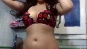 sexy bhabhi em lingerie