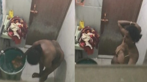 Desi maids nude bath is a sight to behold