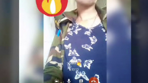 Desi military officer pleasures her boyfriend with fingering in video call