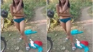 Desi Lovers Outdoor Encounter: A Hot Amateur Video