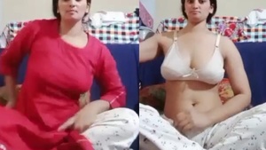 Bela Dissatisfied Paki Pathan Wife Fingering