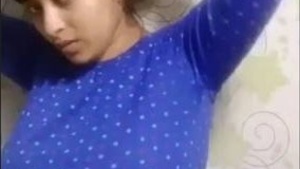 Pk sexy bhabi show her big tits