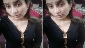 Exclusive Video of Paki Girls Nude Selfies