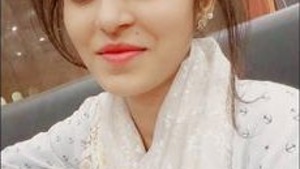 Desi coupe romanc eon carro