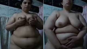 Exclusive Bhabhi Teases with Her Big Boobs and Pussy