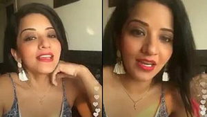Monalisas Live Instagram Show with Her Big Melons and Cleavage