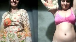 Sexy Cute Indian Girl Desi Record Her Nude Undress Video