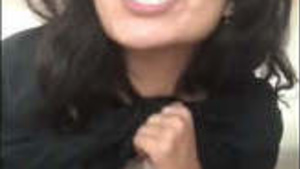 A beautiful girl from Mumbai strips down to her lingerie