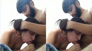 Desi Girl Gets Her Tight Pussy Stretched