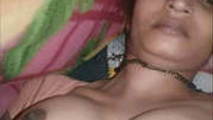 Bhabhi Showing Body In Video Call