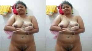 Exclusive Indian Porn: A Sexy Bath Time