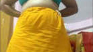 Mature bhabhi get wild