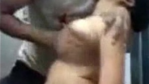 Aunt of a Tamil MMC woman has intense sex with a guy she met online