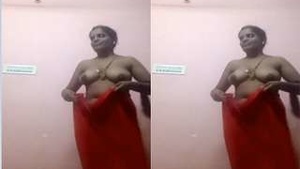 Exclusive Mallu Bhabhis Clothes Reveal