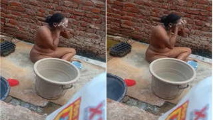 Exclusive Outdoor Bathing with Mallu Bhabha