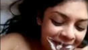Desi Babe Gets a Nice Sperm Shot in Her Beautiful Pussy