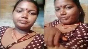 Horny Hillbilly Bhabhi Teases with Her Breasts and Genitalia