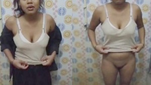 Desi girl in the bathroom