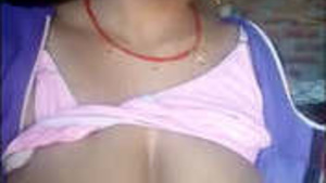 Dehati indian lady flaunts her wet pussy