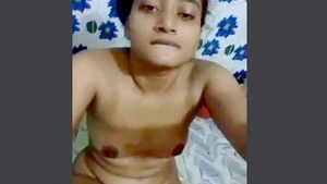 Dissatisfied SuperHorny Girl Get Hard Pussy FingeringSquiring