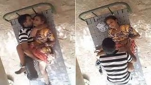 Desi bhabhi pleasures herself with her fingers and takes a hard anal pounding from customer