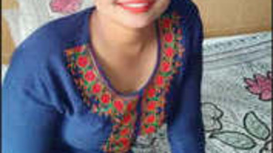 Sexy desi girl sucking and fucking clips