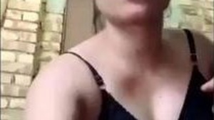 Dissatisfied With Boner Village Bhabi Masturbating With Cucumber