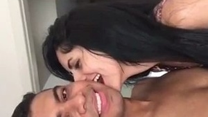Gujju Hot Couple Kissing Movies