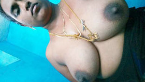 Desi aunt gets barebacked and recorded for her lovers pleasure