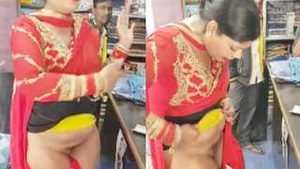 Desi Hijro strips and asks for money in new video