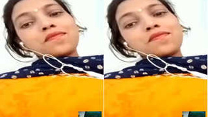 Amateur Desi Bhabhi Teases with Her Big Boobs and Pussy on Facebook Part 3