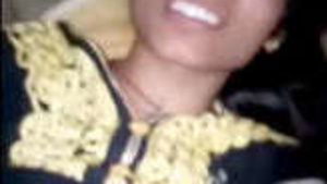 Desi girls painful sex session in the village