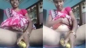Amateur Telugu Bhabhi Masturbates in Naked Video