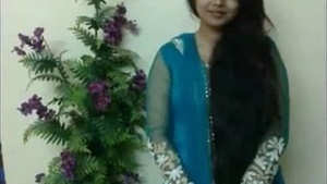 Desi College Girl MMS Movies