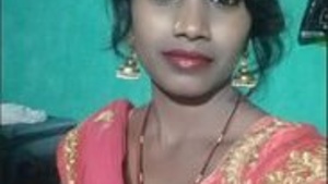 Desi bhabi masturbating cock