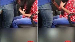 Exclusive video of a Lankan girl giving a blowjob in the office