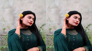 Desi Indian Babe Shows Off Her Big Boobs in Amateur Porn Video