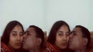 Husband records wifes big boobs in exclusive video