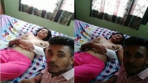 Exclusive Indian Girls Sexy Boobs Captured by a Lover