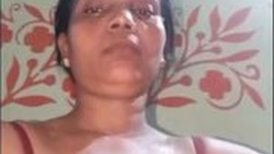 Unsatisfied mature bhabhi showing