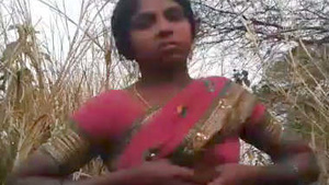 Bhabi sex in the jungle: hot and steamy