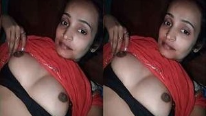 Exclusive Video Call with Horny Hillbilly Bhabhi Showing Off Her Big Boobs and Pussy
