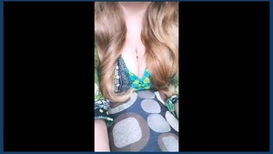 Lubnas Sensual Tit-Fucking Session