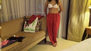 Juicy Indian Woman Homemade Movies