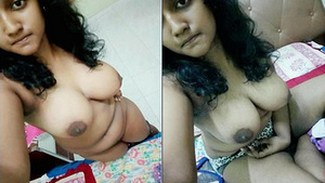 Desi Indian girl fingering Boob show